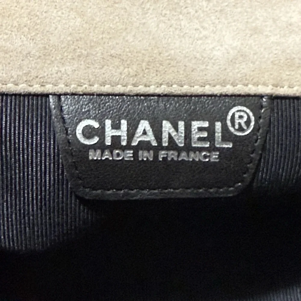 AUTH CHANEL PATCHWORK SUEDE MINI BAG CRYSTAL CC SILVER CHAIN RARE VINTAGE BOHO - Picture 7 of 17